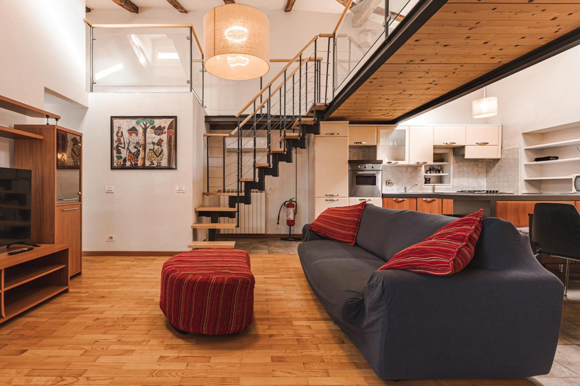 Mansarda Piazza Venezia Apartment *